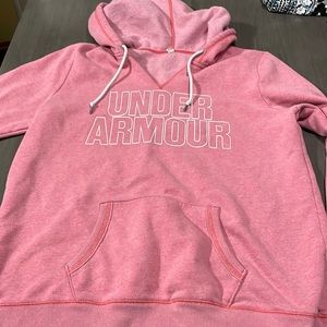 Pink under armour sweatshirt